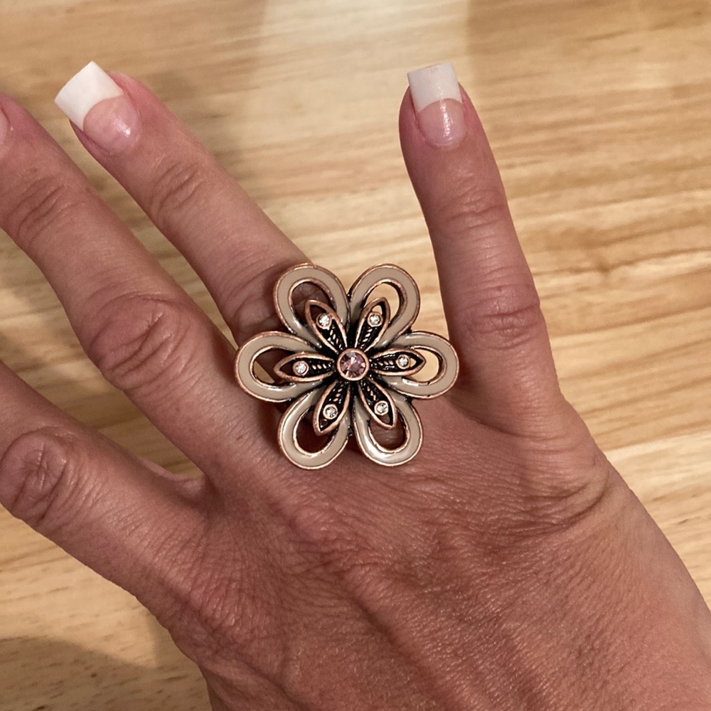 Guess Ring-NWOT